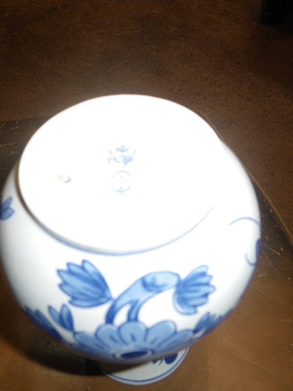Vintage Ceramic Small Hand Painted Vase Delft Made in Holland - Picture 4 of 4